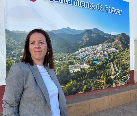 Chóvar hace balance de dos años: destaca inversiones en parques, conciliación y gente mayor