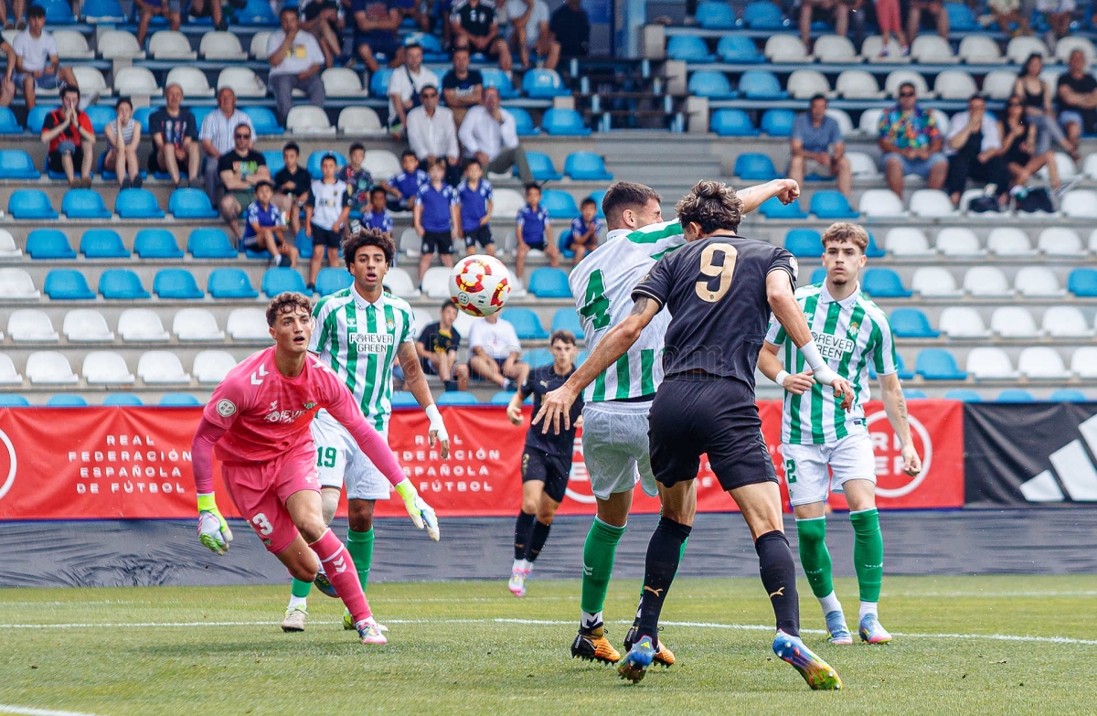 El Valencia cae ante el Betis en la final de la Copa de Campeones