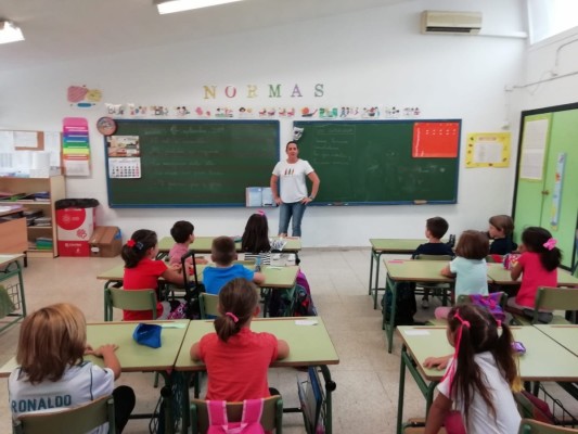 ¿Cuánto invierte cada autonomía por alumno? ¿Cuántas plazas gratis de 0 a 3 años ofrecen?