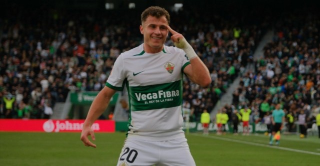 Valera:  “Ahora tengo que volver al Valencia y no sé que pasará”