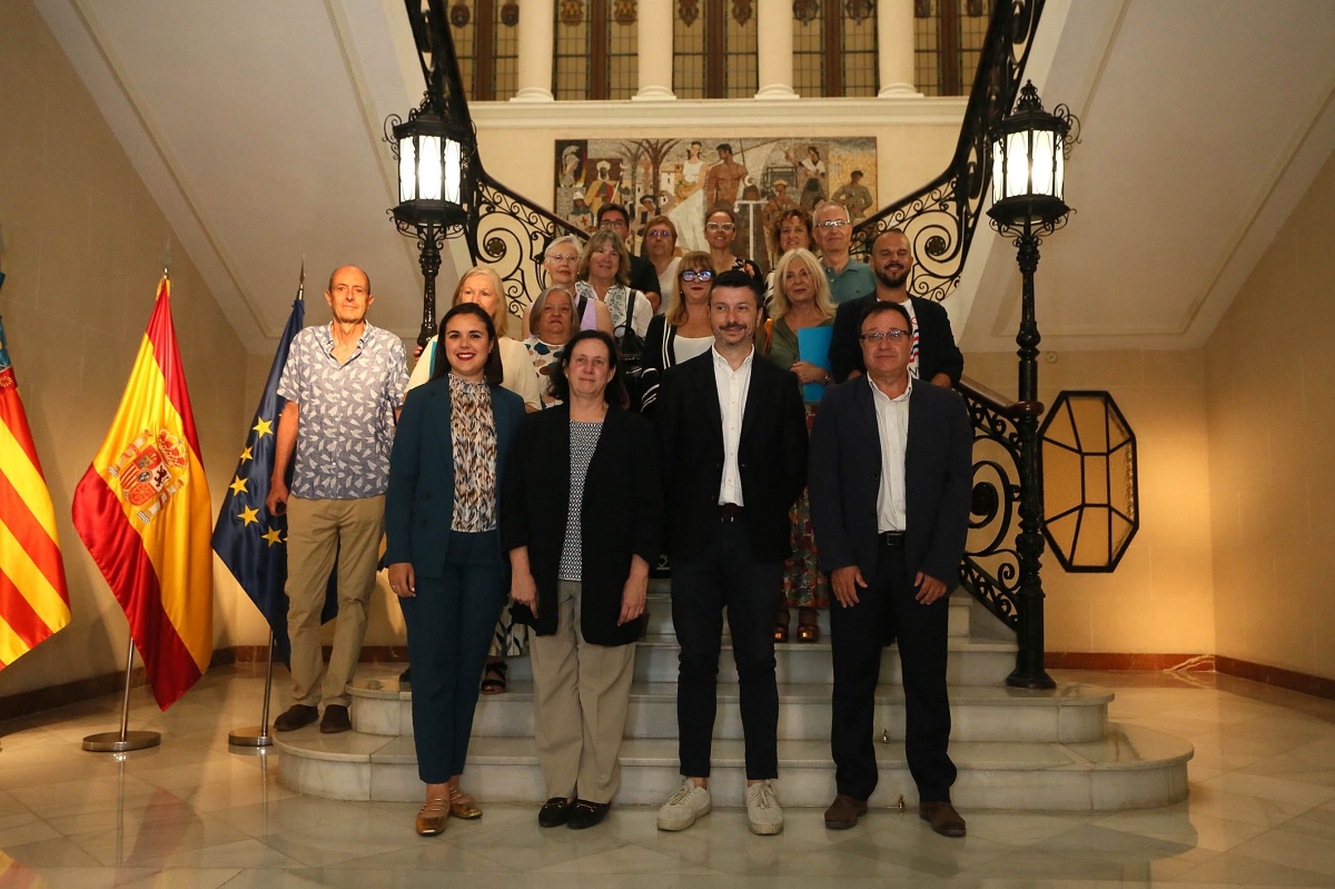 La Diputación de Alicante firma un acuerdo para proteger el patrimonio documental de la provincia 