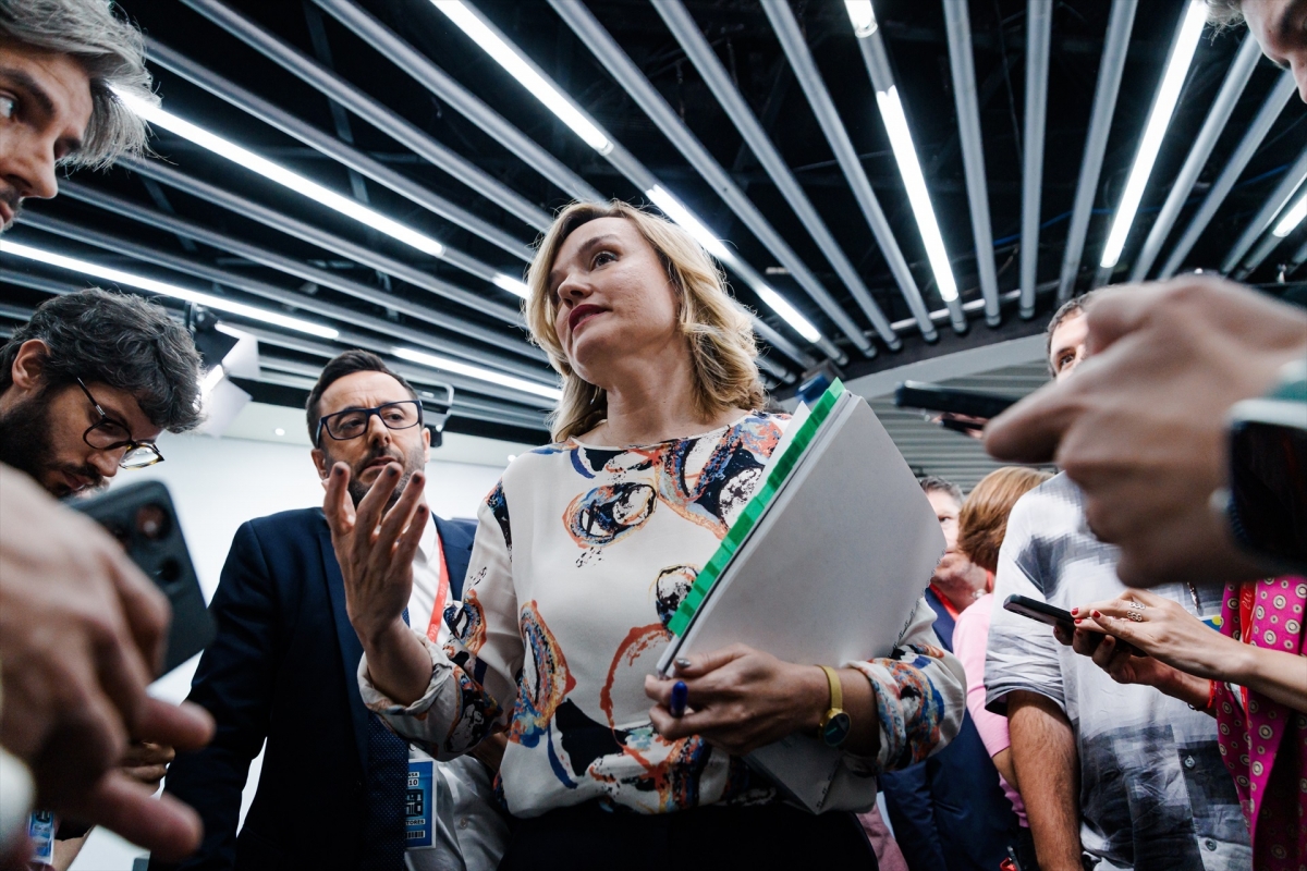 La portavoz del Gobierno, Pilar Alegría, ante los medios este martes.