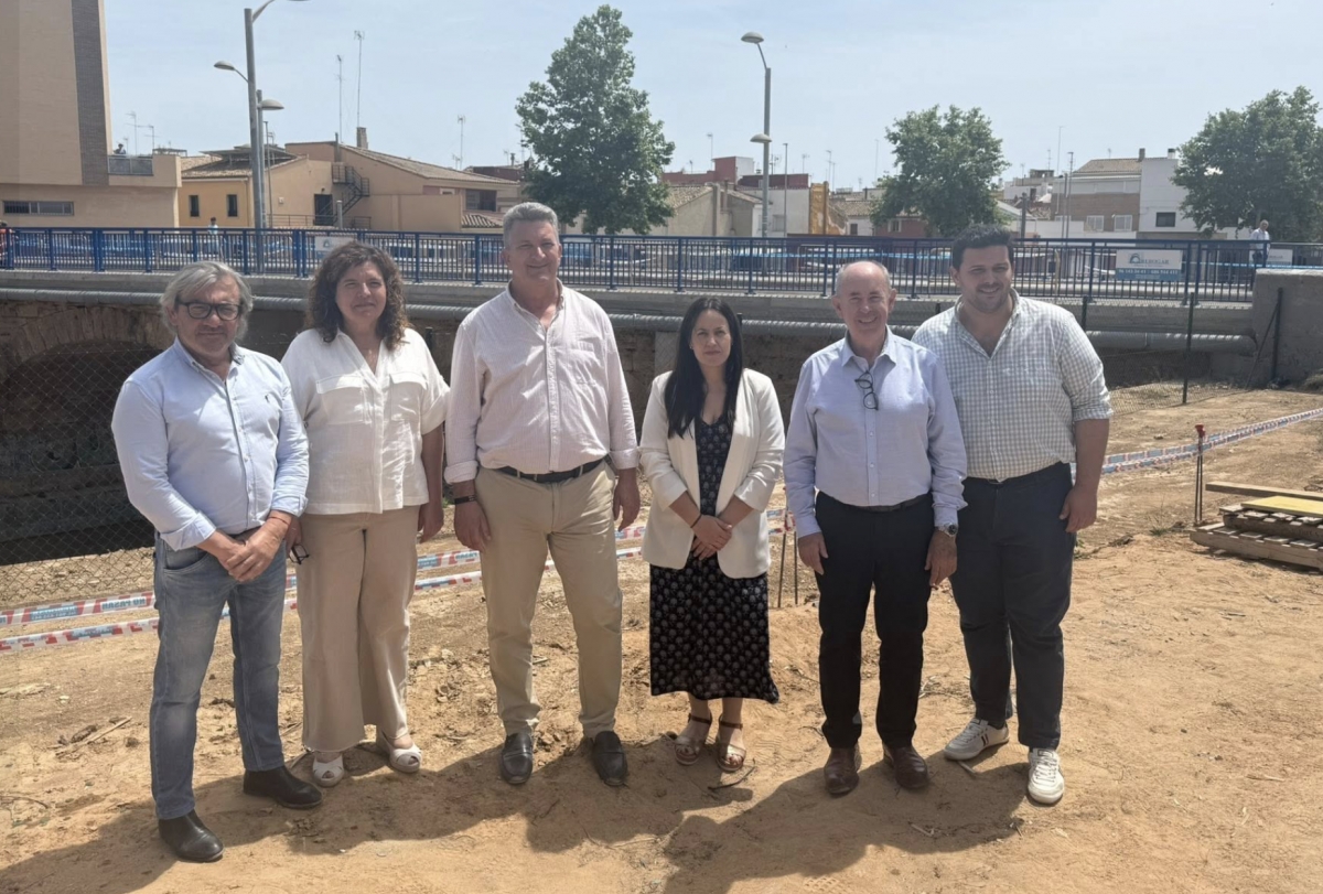 Mazón visitó Massanassa pero el municipio evitó exponer su presencia en los canales oficiales 