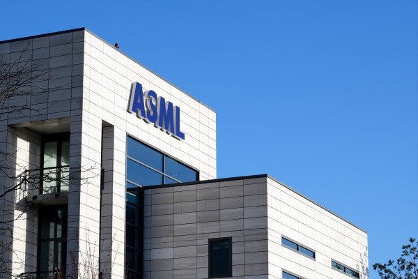 ASML se convierte en la empresa europea con mayor valor en Bolsa hasta la fecha gracias la IA