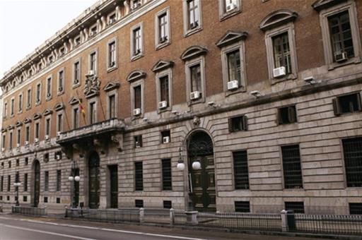 El déficit público repunta un 2,2 % en el primer semestre por el impacto de la Dana