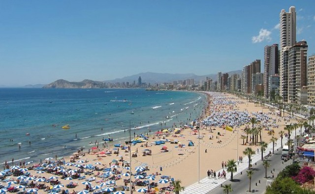 Benidorm despunta en edificación, con más de 260 nuevas viviendas en marzo