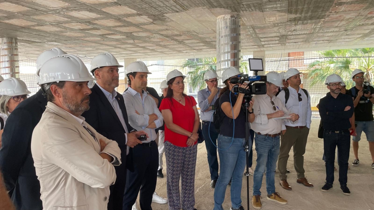 Torrevieja estrenará en 2026 el primer Grado en Dirección y Gestión de Empresas Turísticas de la UMH