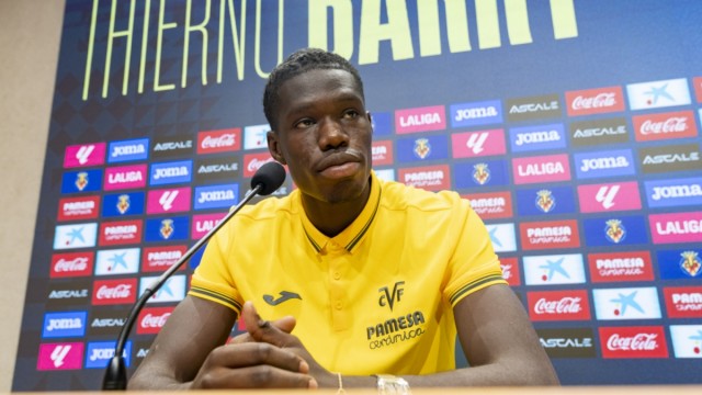 Thierno Barry se despide del Villarreal ante su inminente traspaso al Everton