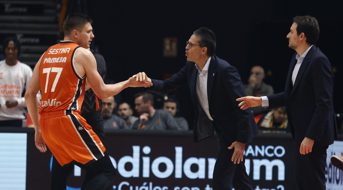 Valencia Basket mira a las semifinales y a su rotación: el fondo de armario debe dar un paso adelante