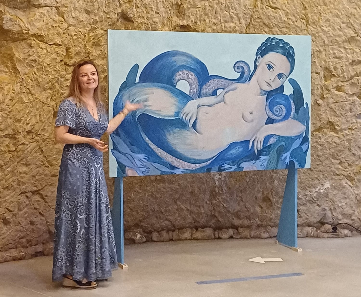 La exposición 'Sirenas', de Sómnica Bernabeu, inaugura en los Pozos de Garrigós