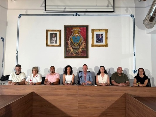 El socialista Lázaro Azorín dejará la Alcaldía de El Pinós en agosto y seguirá como diputado nacional 