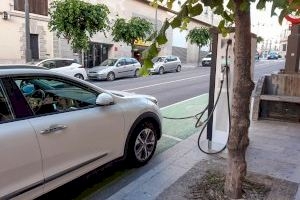  Aumenta el parque de vehículos eléctricos en Alcoy: crecen un 38% las bonificaciones tributarias