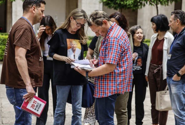 Estas son las 17 asociaciones de damnificados de la Dana, que serán invitadas a la Comisión de Les Corts