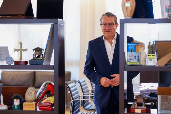 Toni Pérez: 