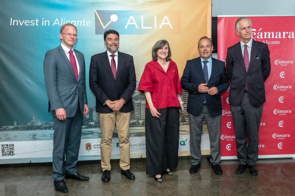 Alicante estrecha lazos con Alemania para ampliar relaciones comerciales en un foro empresarial