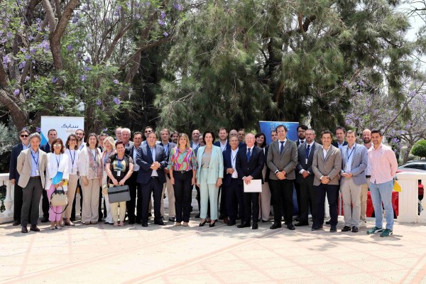 La Fundación Isaac Peral reúne a 28 empresas industriales en SABIC para impulsar un modelo más competitivo y sostenible