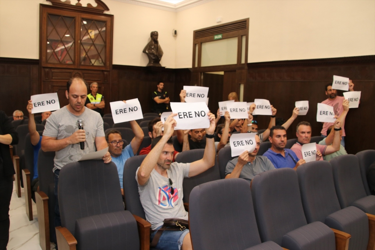 El pleno del Ayuntamiento de Sagunto da su apoyo a la plantilla de Fertiberia y pide frenar el despido colectivo