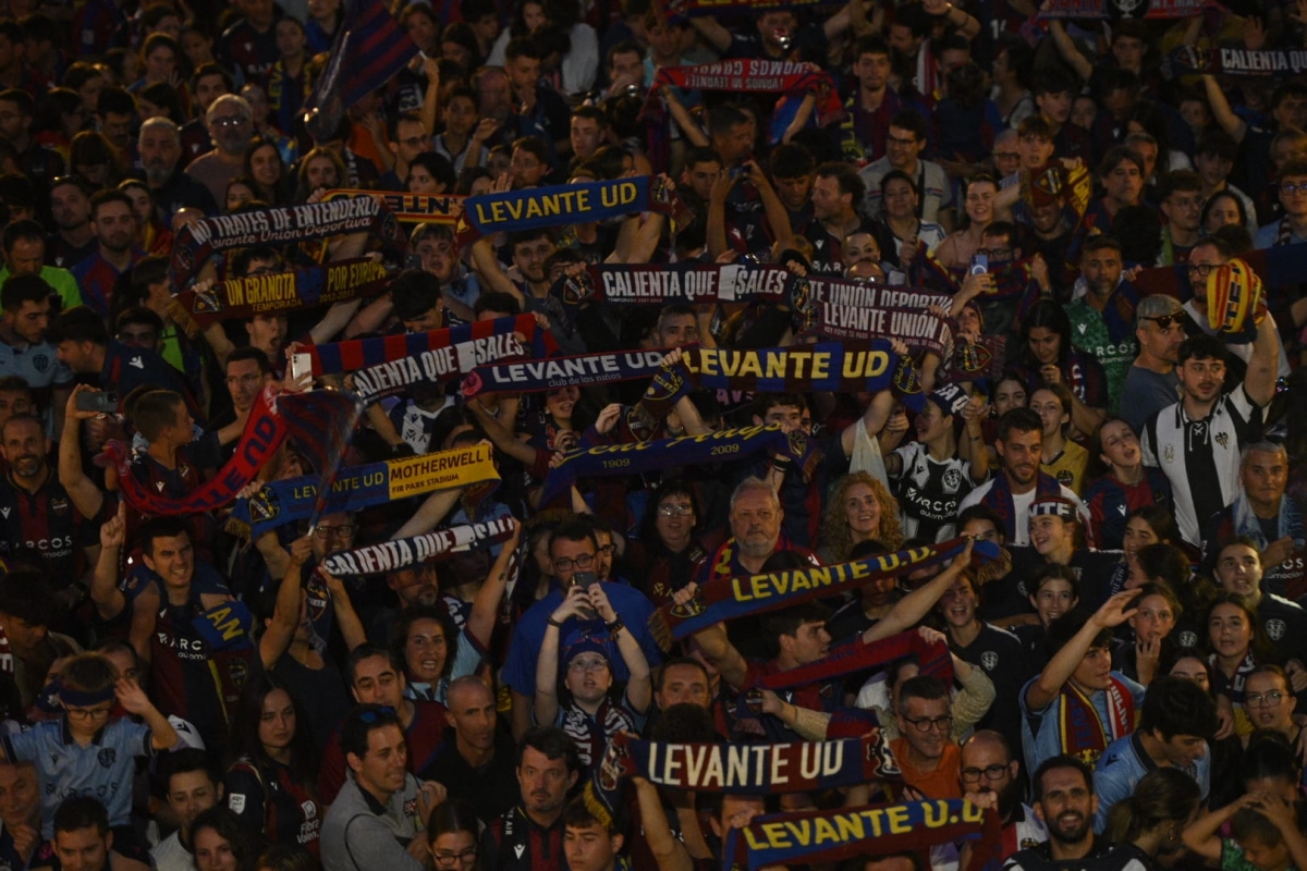 El Levante UD abre una lista de espera para las nuevas altas de abono 25/26
