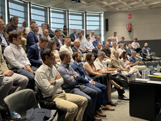 Más de 60 empresas se citan en Cartagena para impulsar la I+D+i en defensa, seguridad y reconstrucción