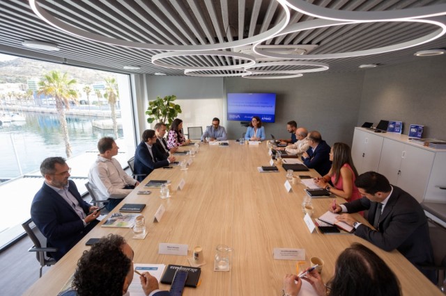 Claves de la descarbonización empresarial: transición energética para ganar en competitividad, imagen empresarial y valor de futuro