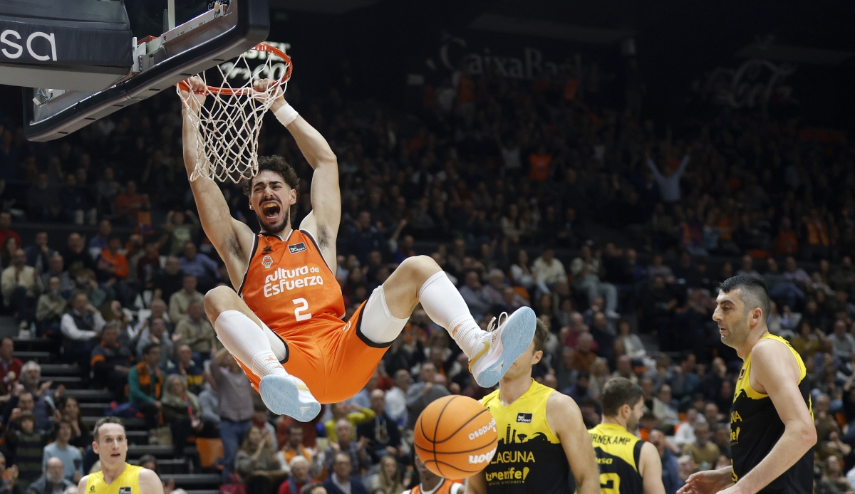Valencia y Tenerife estrenan duelo de 'play off' tras cinco triunfos seguidos 'taronja'