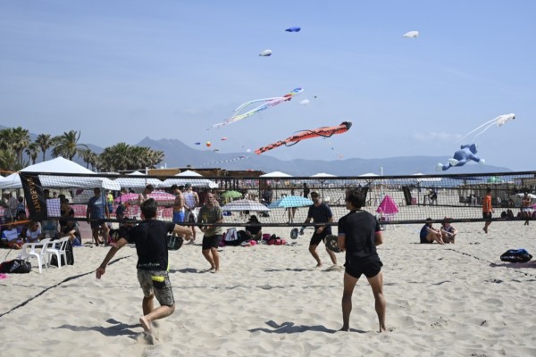 Mucha diversión y espectáculo en las playas de Castelló con el II Festival del Viento