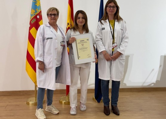 La Plana recibe la certificación HU-CI AENOR para su consulta de ostomías por buenas prácticas