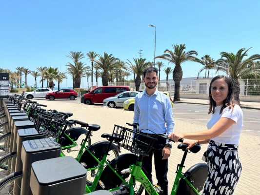 Castelló amplía los anclajes del Bicicas en las estaciones de Ferrandis Salvador y el Planetario