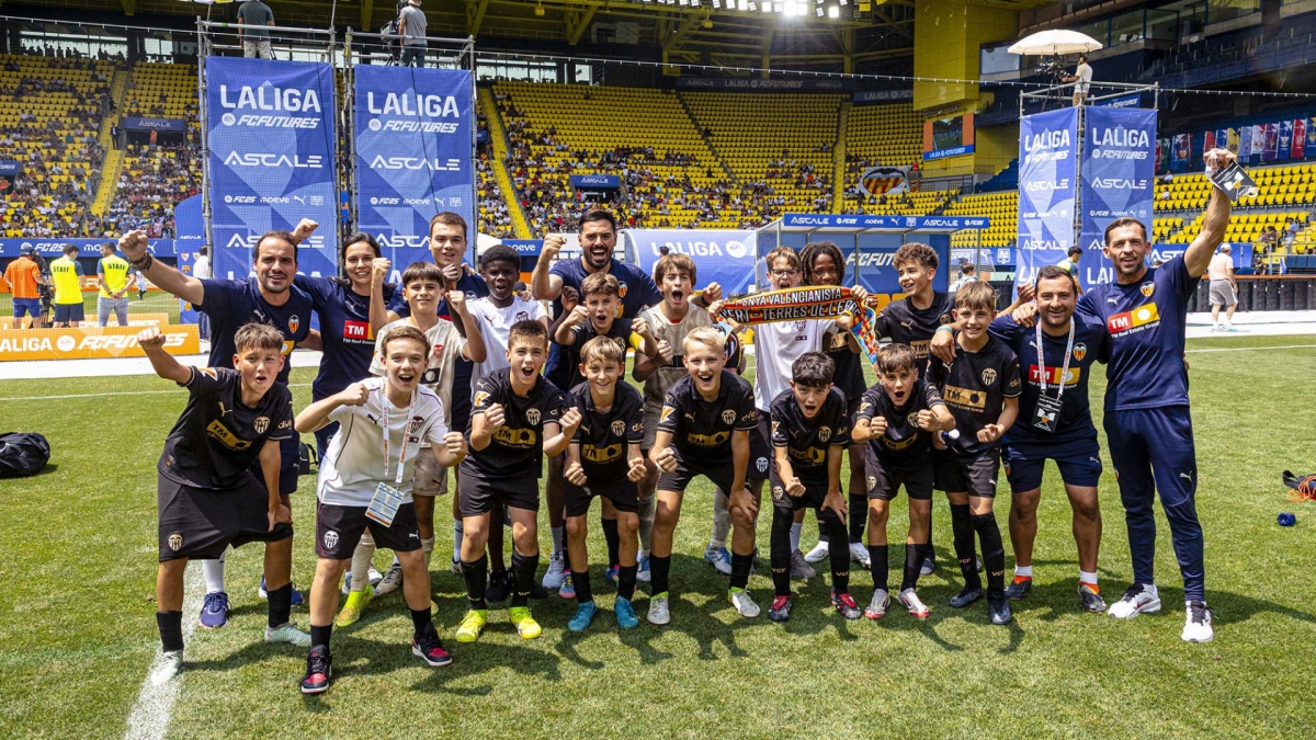 El Espanyol gana el XXXII torneo LaLiga Futures y el Valencia queda tercero