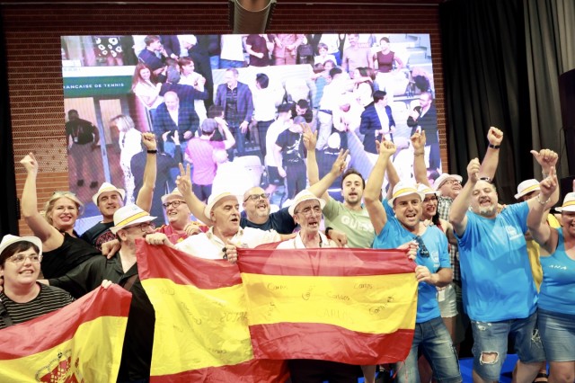 El Palmar se vuelca con Alcaraz y vuelve a apoyar al tenista desde una pantalla gigante