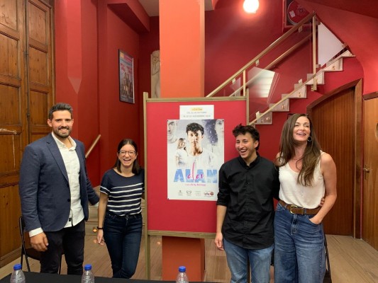 'Alan', un musical para reflexionar sobre el acoso a través de la historia real de un joven trans 