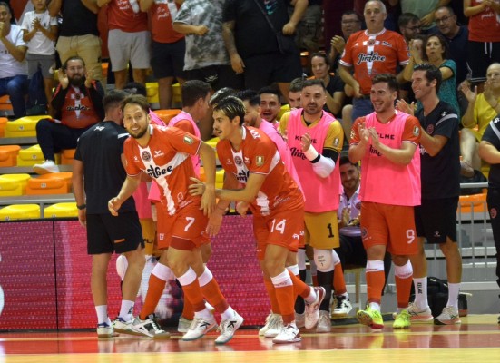 El Jimbee Cartagena defiende el liderato de Primera División en casa ante el Zaragoza 