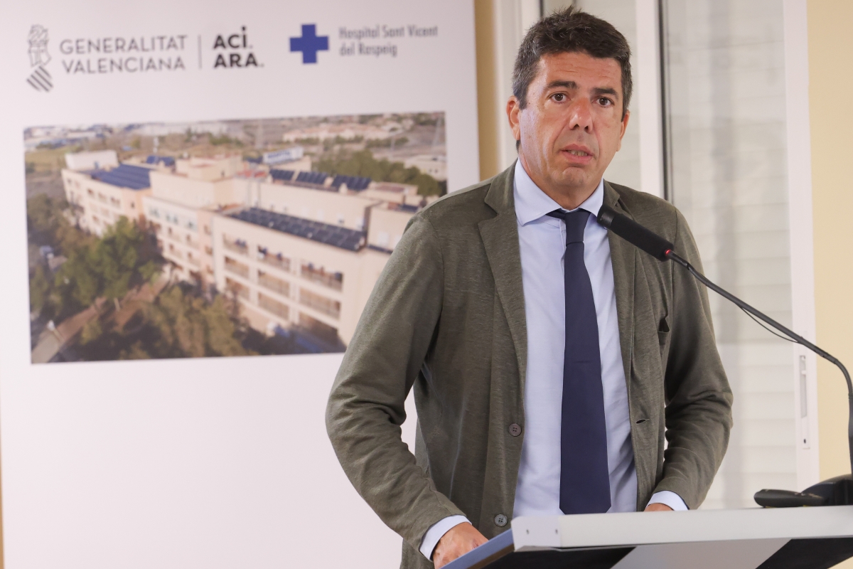 Mazón anuncia un plan para adecuar el área de ingresos y radiología del Hospital de San Vicente