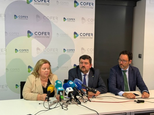 Frente común de las patronales de Cartagena, Ferrol y Cádiz para potenciar el desarrollo tecnológico de las empresas