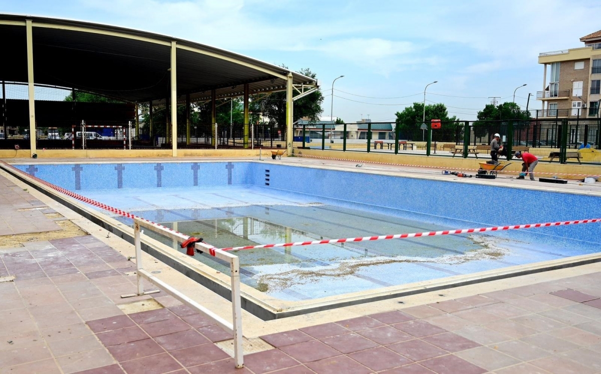 La piscina de Castellar reabre a finales de mes tras su remodelación después de los daños sufridos por la Dana