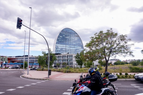BBVA podrá lanzar un suplemento al folleto de la opa sobre Sabadell cuando se apruebe vender TSB