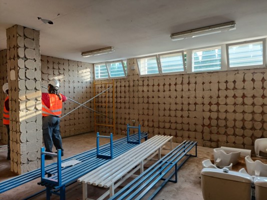 Más inclusividad en las instalaciones deportivas de Llombai: Burriana crea el taller 'Torre de la Mar'