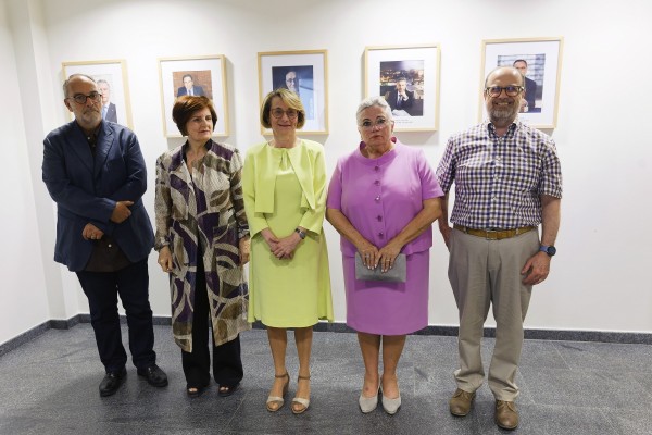 La UJI entrega distinciones extraordinarias a Xipell, Dolores Guillamón, Asunción y Vicent Ventura