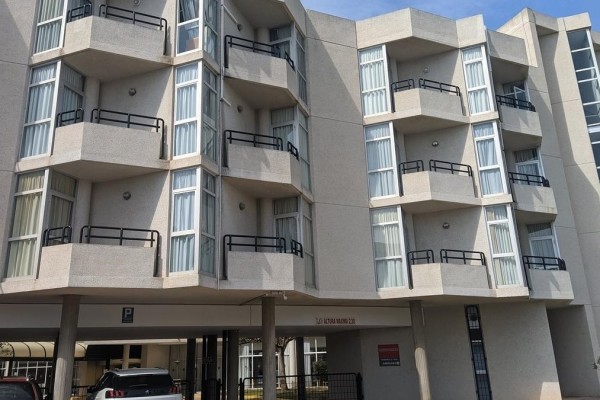 Servicios Sociales refuerza la residencia de Burriana con personal de Labora y de las bolsas de Sanidad 