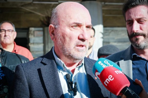 Izquierda Unida regresa a la Asamblea Regional diez años después