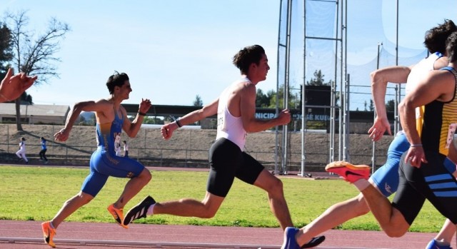 Hugo Pérez bate el récord regional sub-18 de 100 metros de Sergio López Barranco