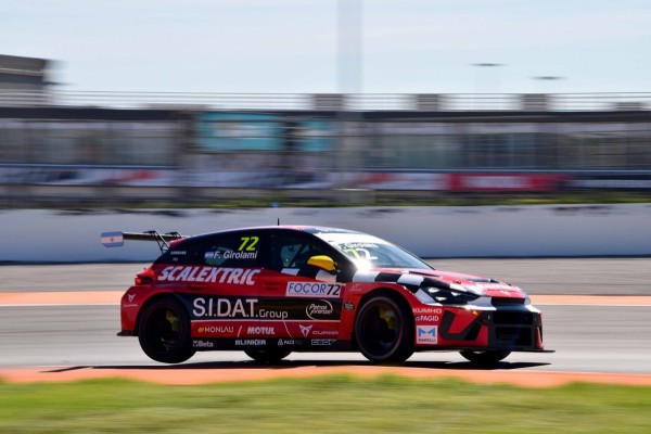 El Circuit Ricardo Tormo acoge la única cita en España del Kumho FIA TCR World Tour