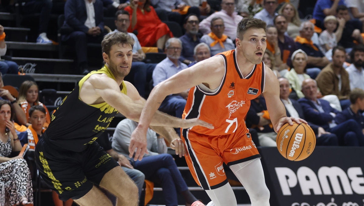 Montero y Sestina, duda hasta última hora en el Valencia