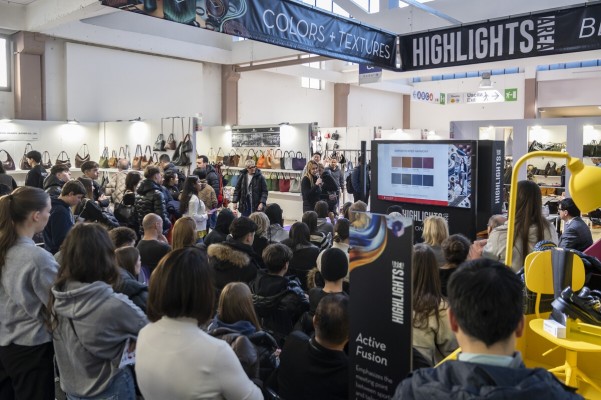 75 marcas de calzado español participan en Expo Riva Schuh en Garda, 16 de Elche