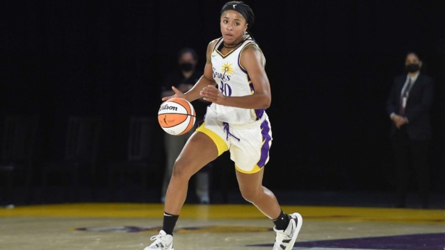 El Hozono Jairis ficha a la ala pívot estadounidense Jasmine Walker