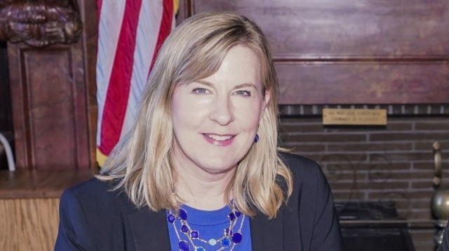 La congresista demócrata Melissa Hortman y su marido mueren a tiros en un presunto atentado político