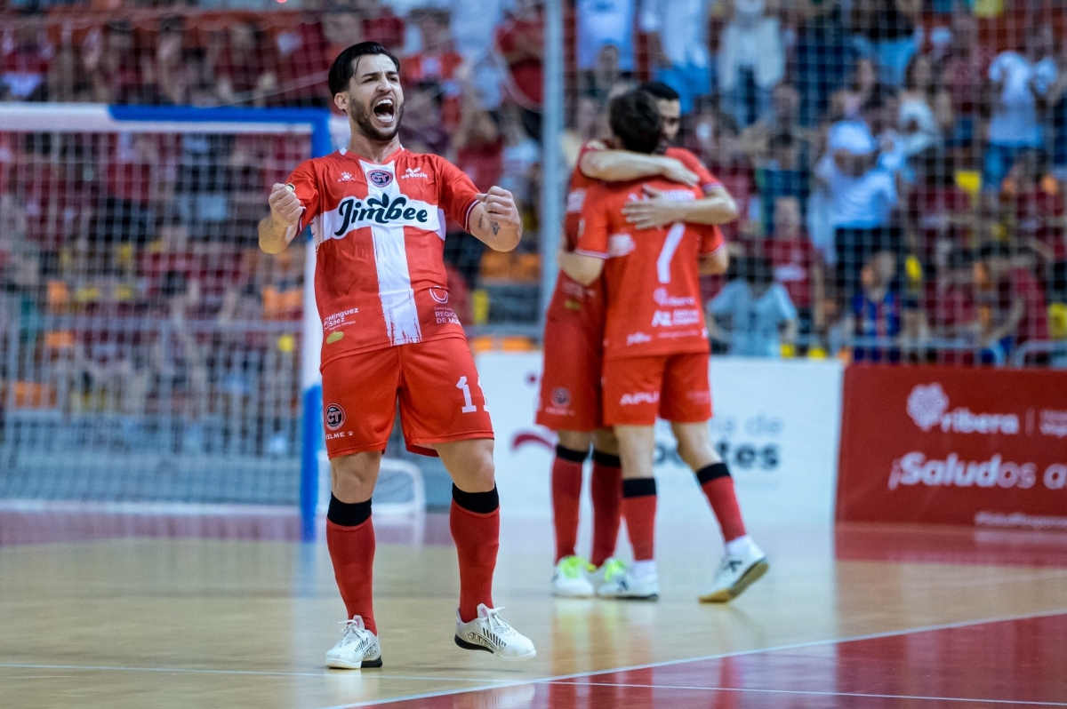  - Foto: JIMBEE CARTAGENA