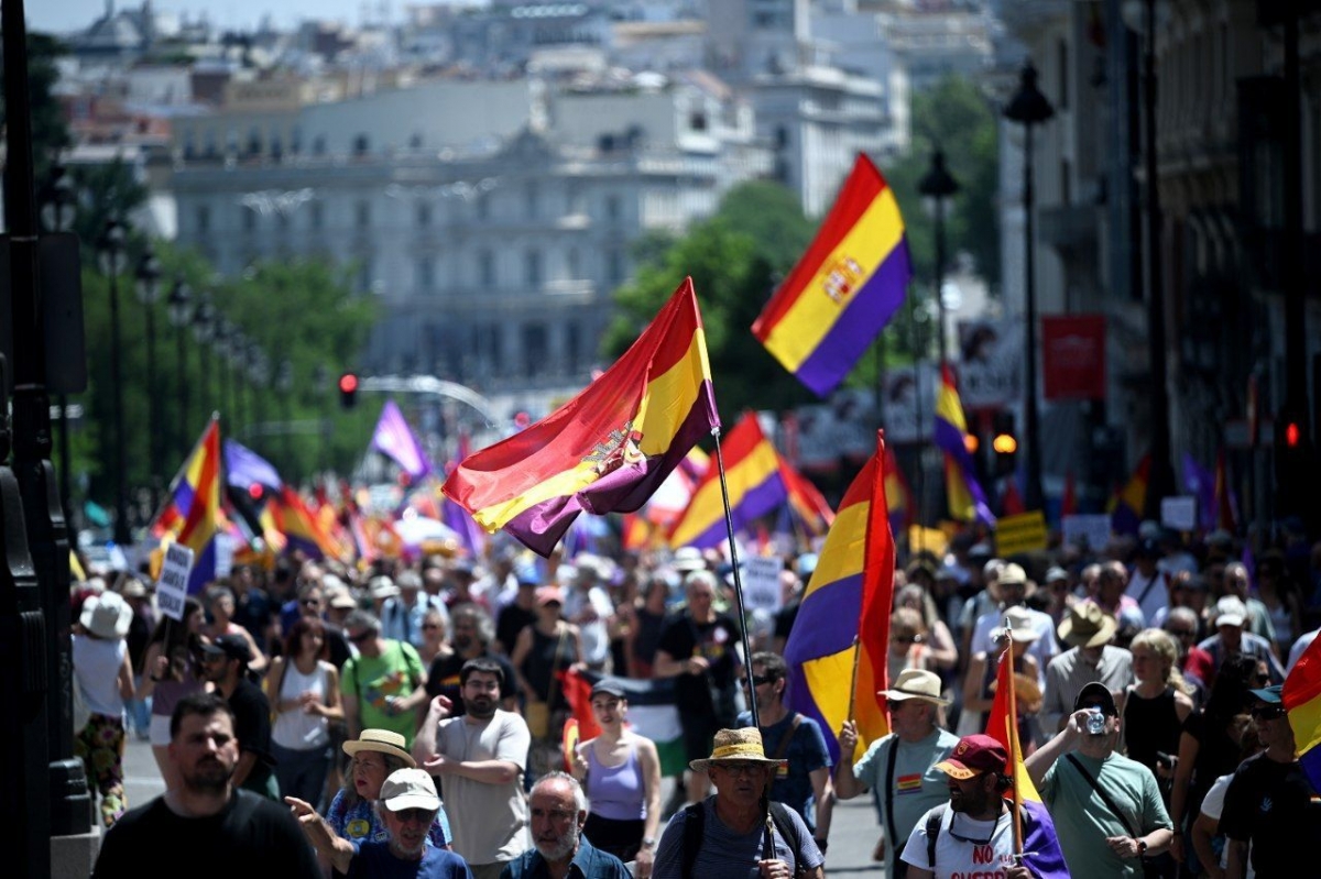 La voz de los murcianos también clama en Madrid por la III República