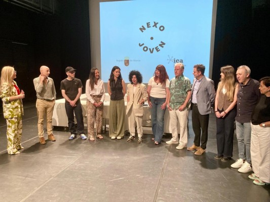 Cuatro artistas emergentes llevarán a cabo sus proyectos guiados por Charris, Nicolás de Maya, Nico Munuera y Sonia Navarro