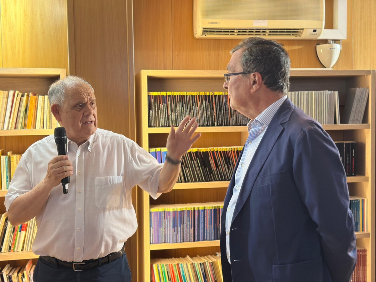 El Romea se convierte en el primer teatro en activo de España con una biblioteca dedicada íntegramente a las artes escénicas